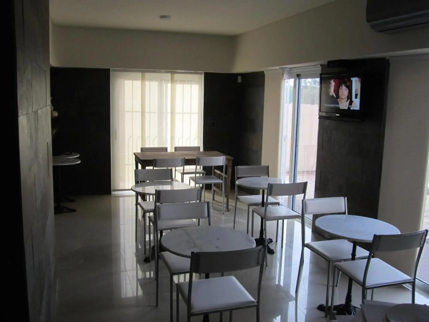 EZE Inn Boutique Hotel