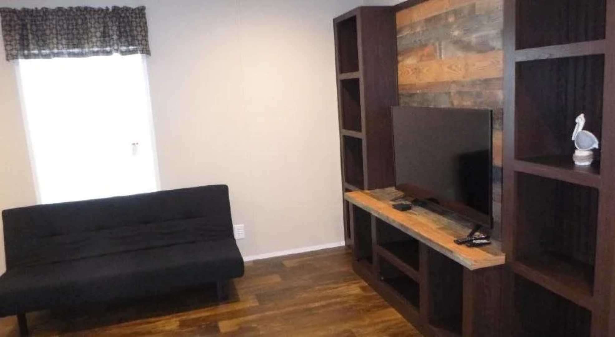 Double Barr Cottages