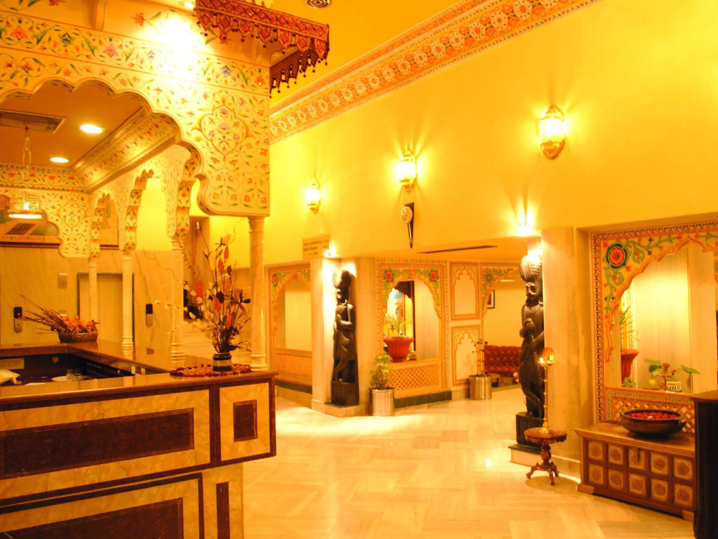 Hotel Fort Chandragupt Jaipur