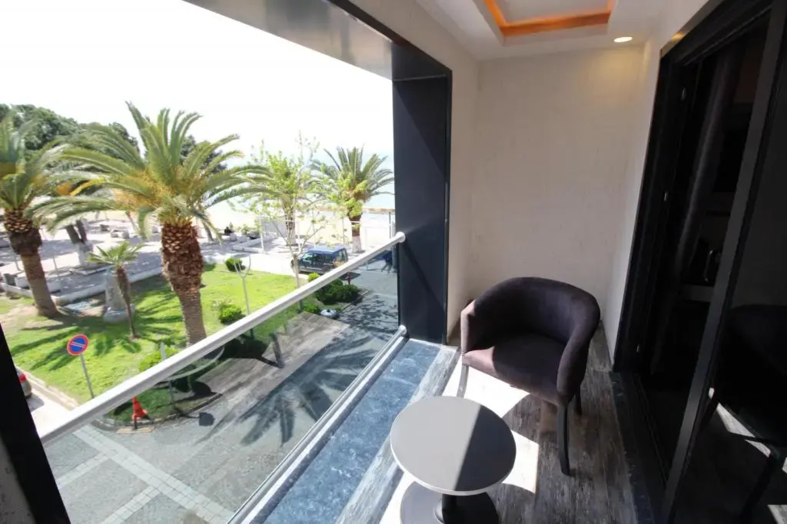 Extravagant Hotel Avsa