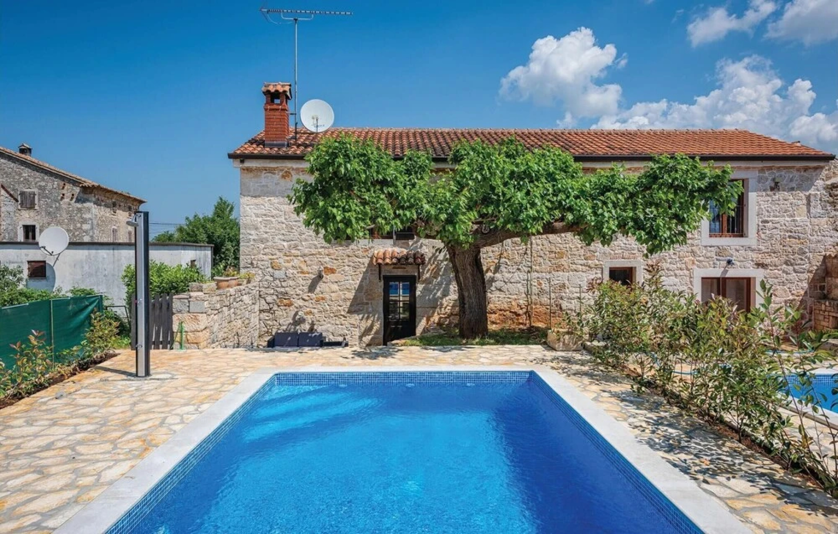 Amazing Home in Porec With Wifi and 2 Bedrooms