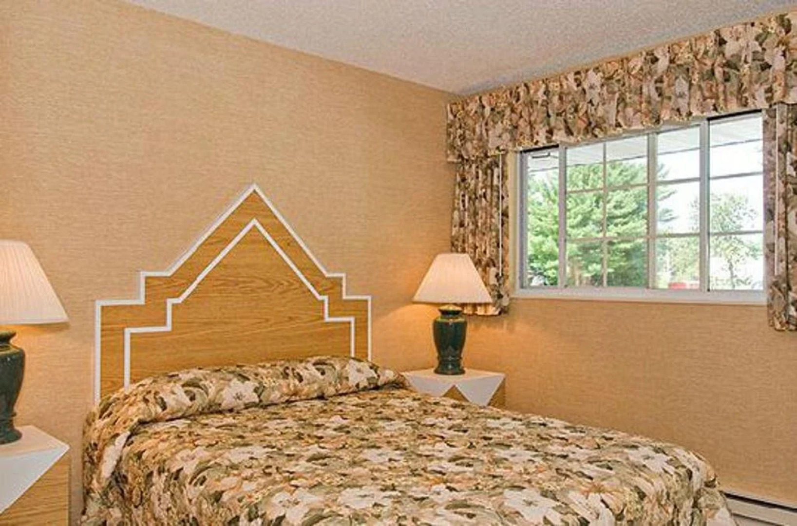 Colonel Williams Resort