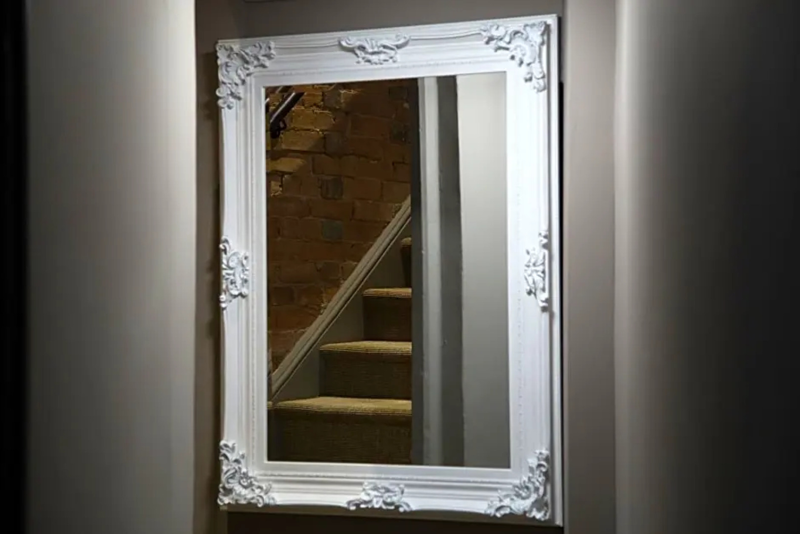 The Lion Hotel - Pub & Restaurant