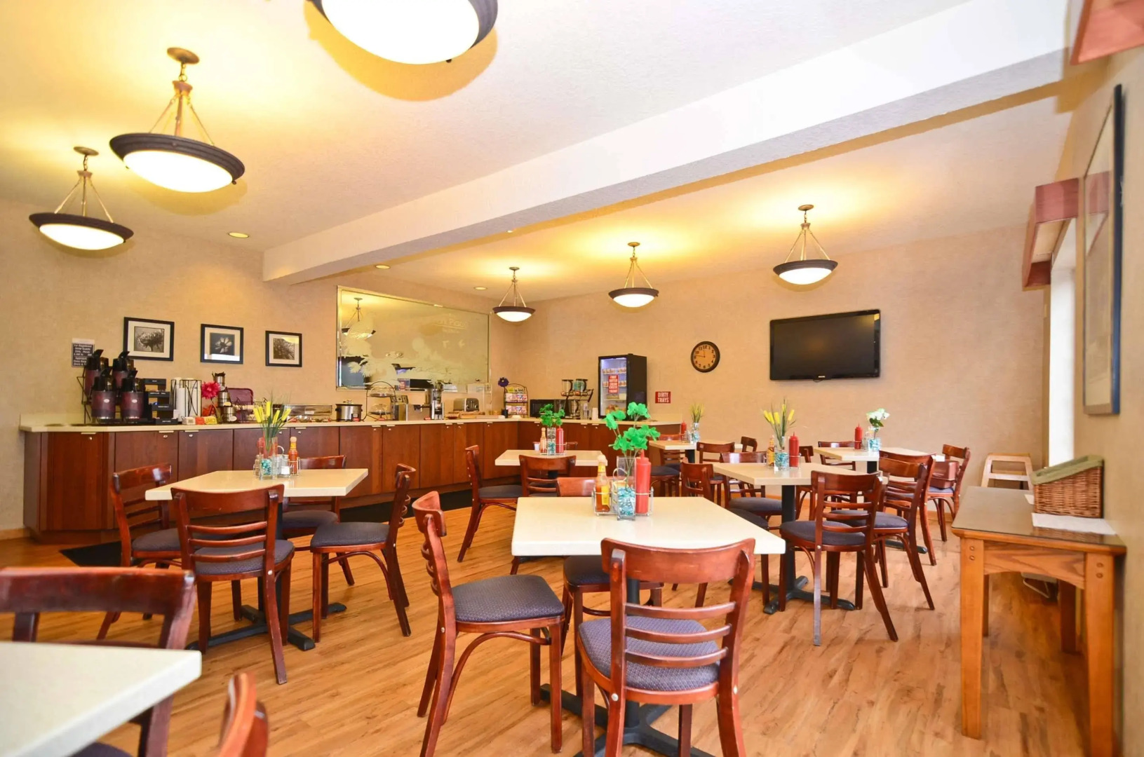 Best Western Plus Park Place Inn & Suites