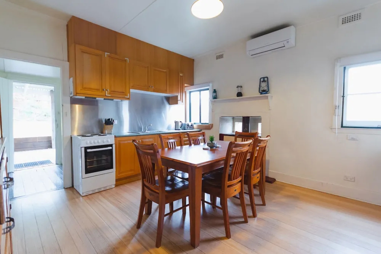 Bruces Waterside Units