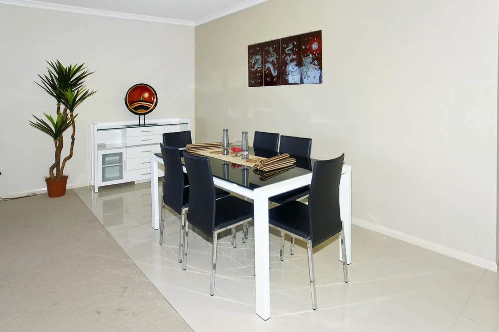 Sutton Beach Apartments