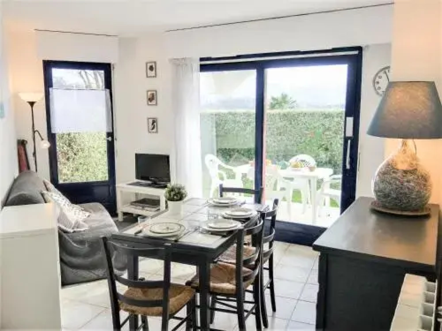Apartment Ene Guticia