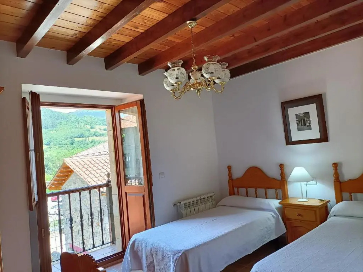 La Casa Vieja De Alceda