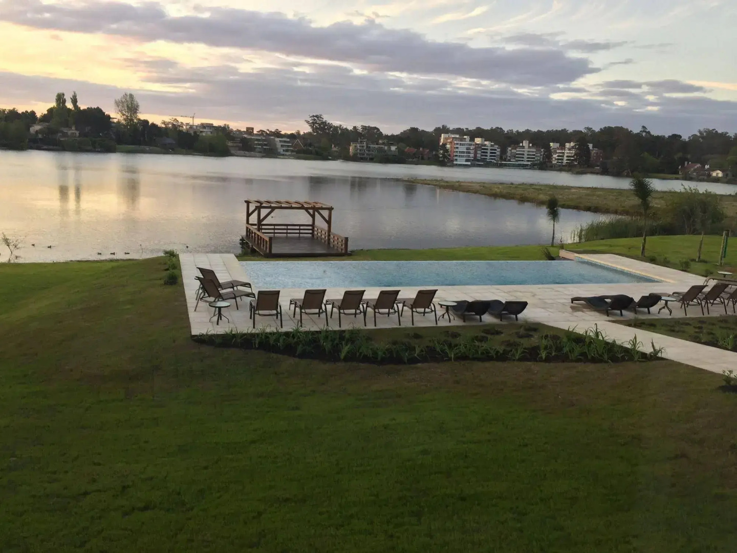 Wyndham Garden Montevideo Carrasco