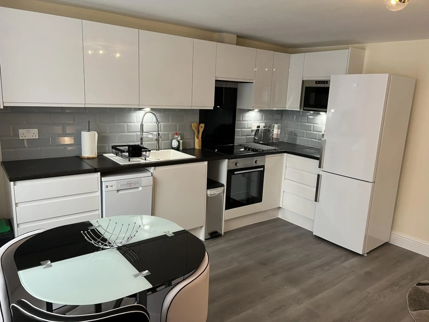 Beautiful 1 BD Ground Floor Apt on the edge of Street and Glastonbury in Somerset