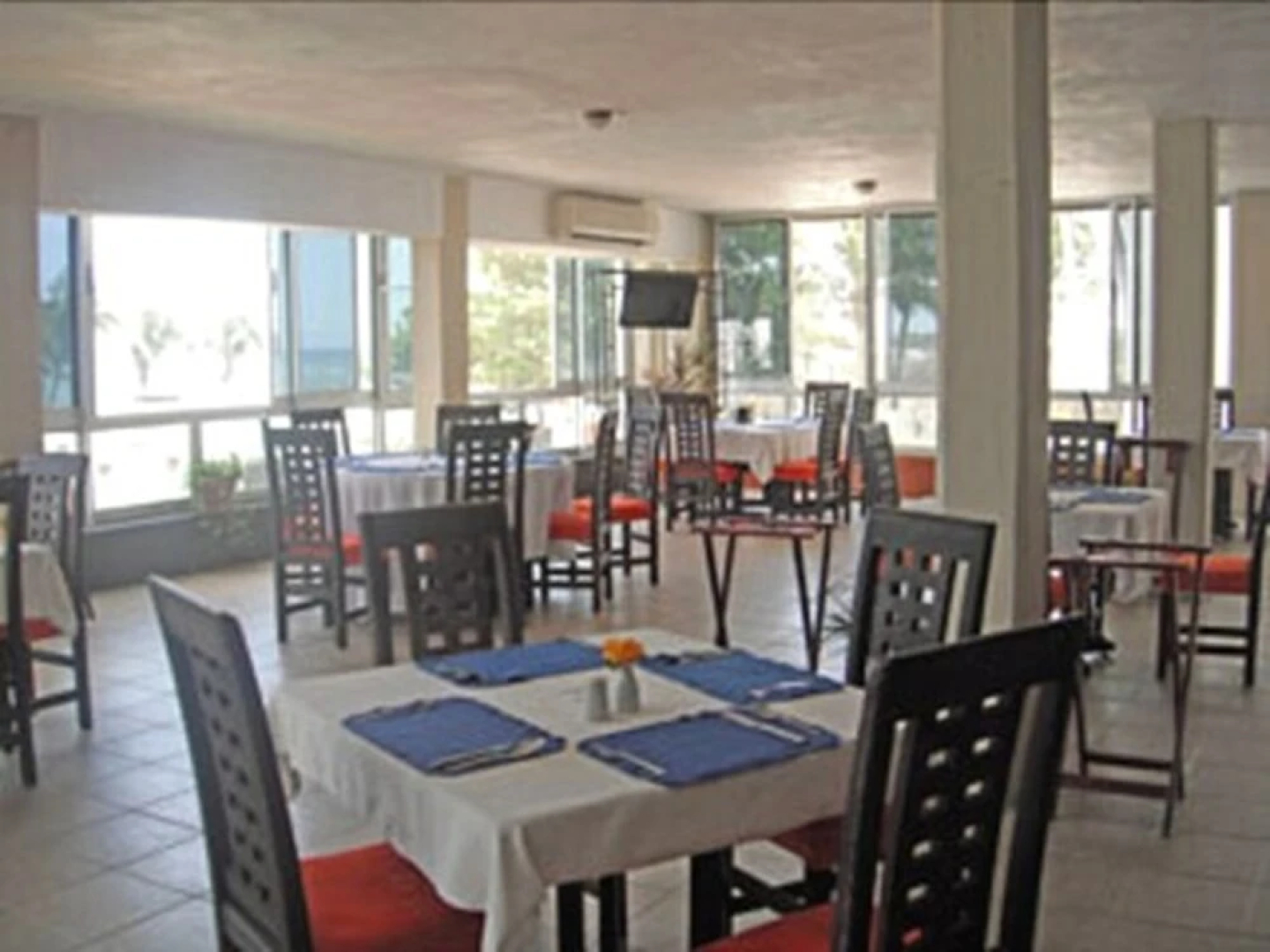 Hotel Chachalacas