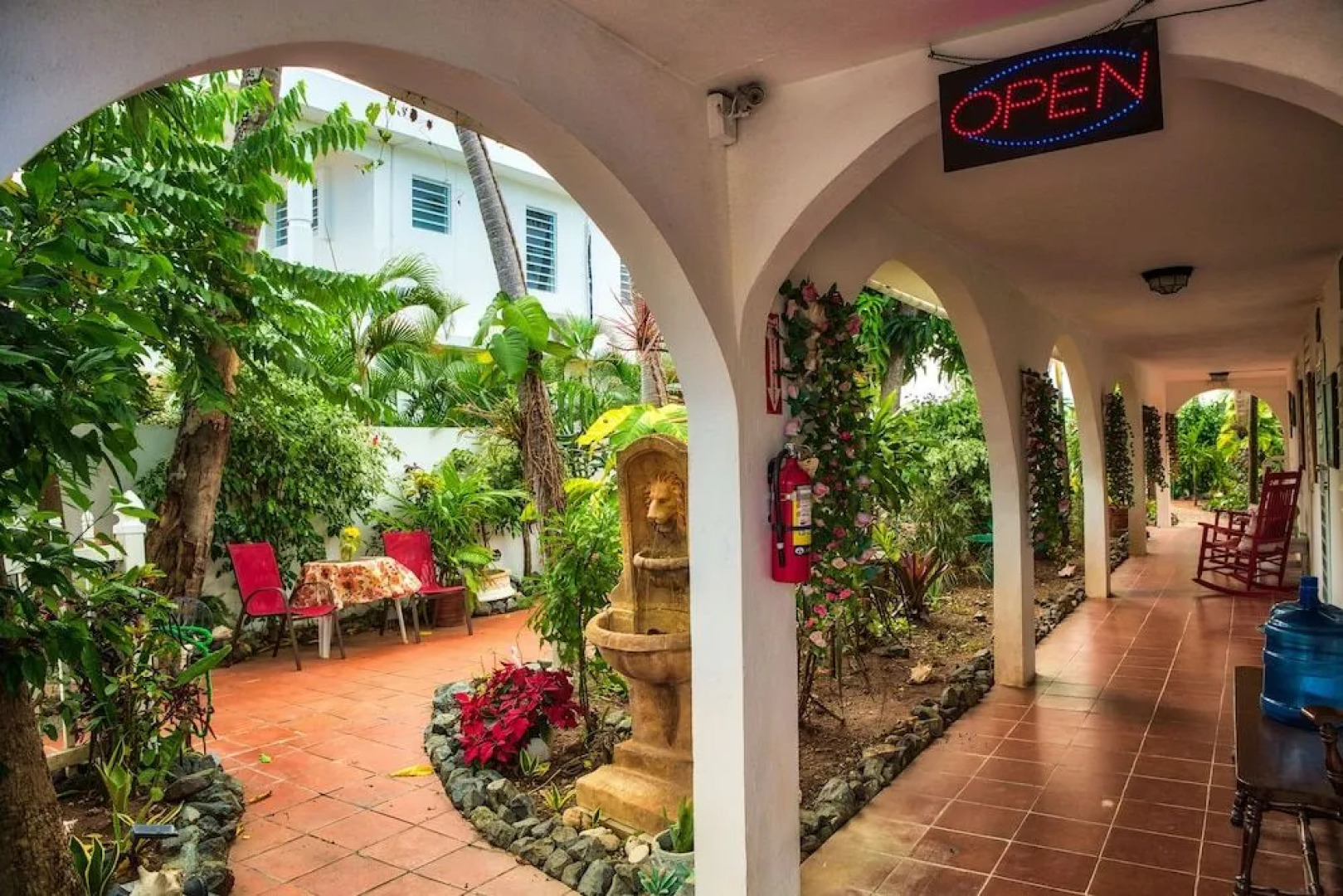 Coconut Palms Inn On The Beach