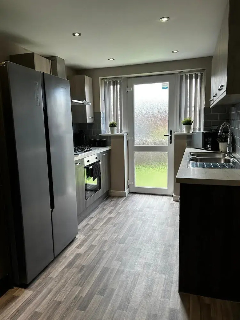 4 Bedroom Refurbished Workers Haven