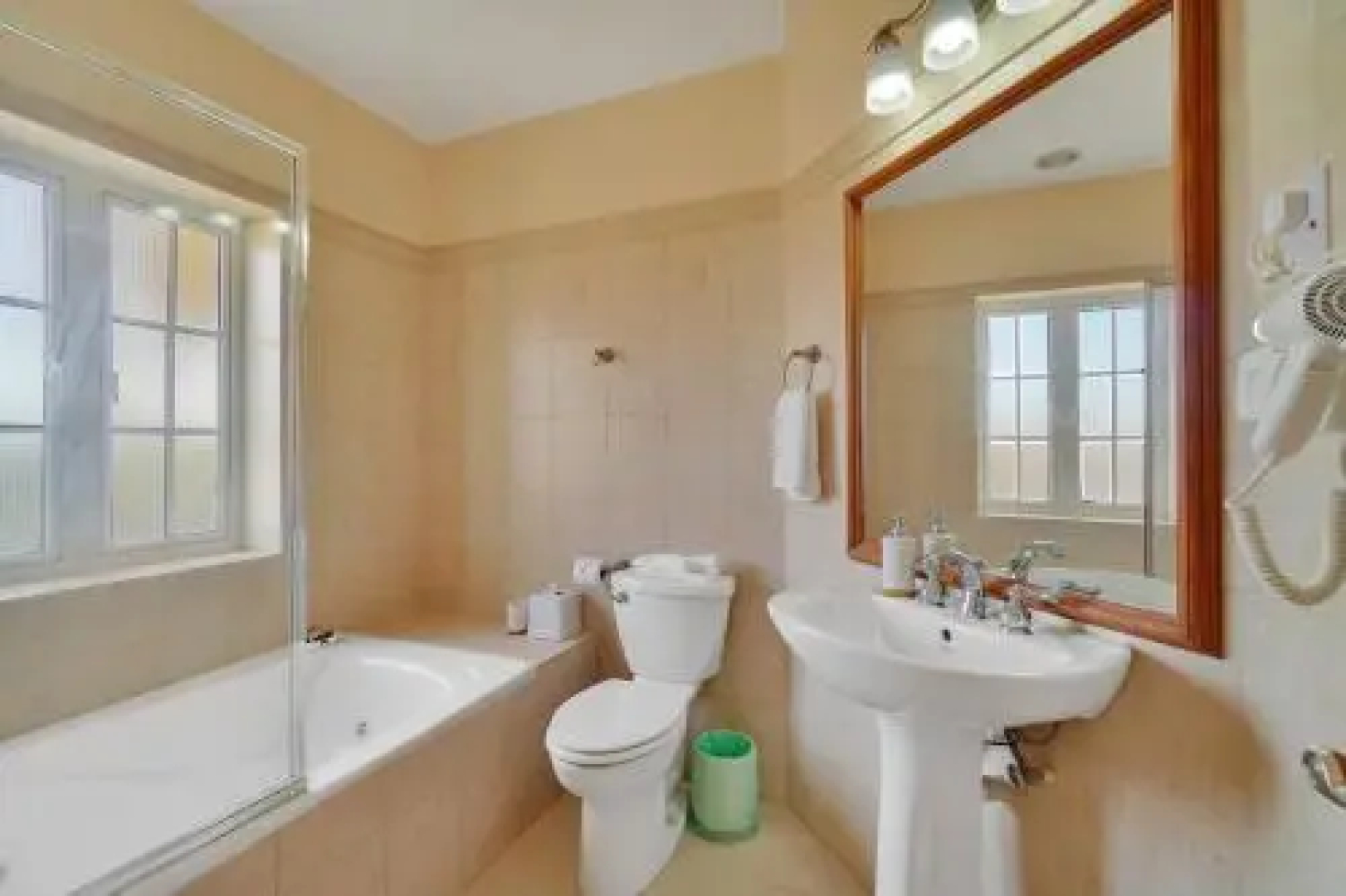 Mandela Court Suites Grenada