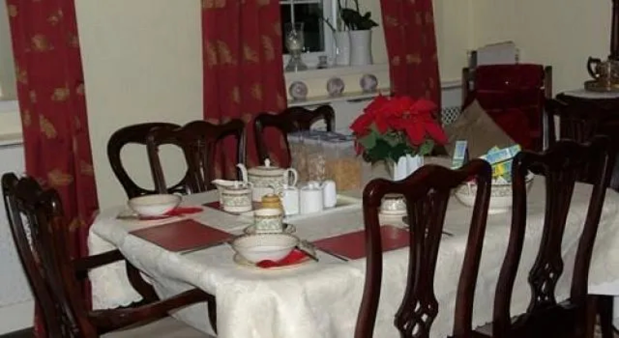 Limpert Bay Guest House