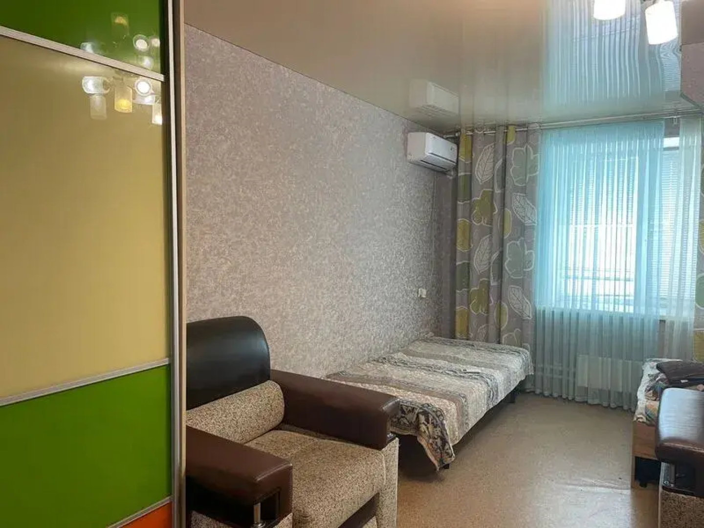 Квартиры посуточно в Нижнекамске на пр-те Вахитова, д. 23