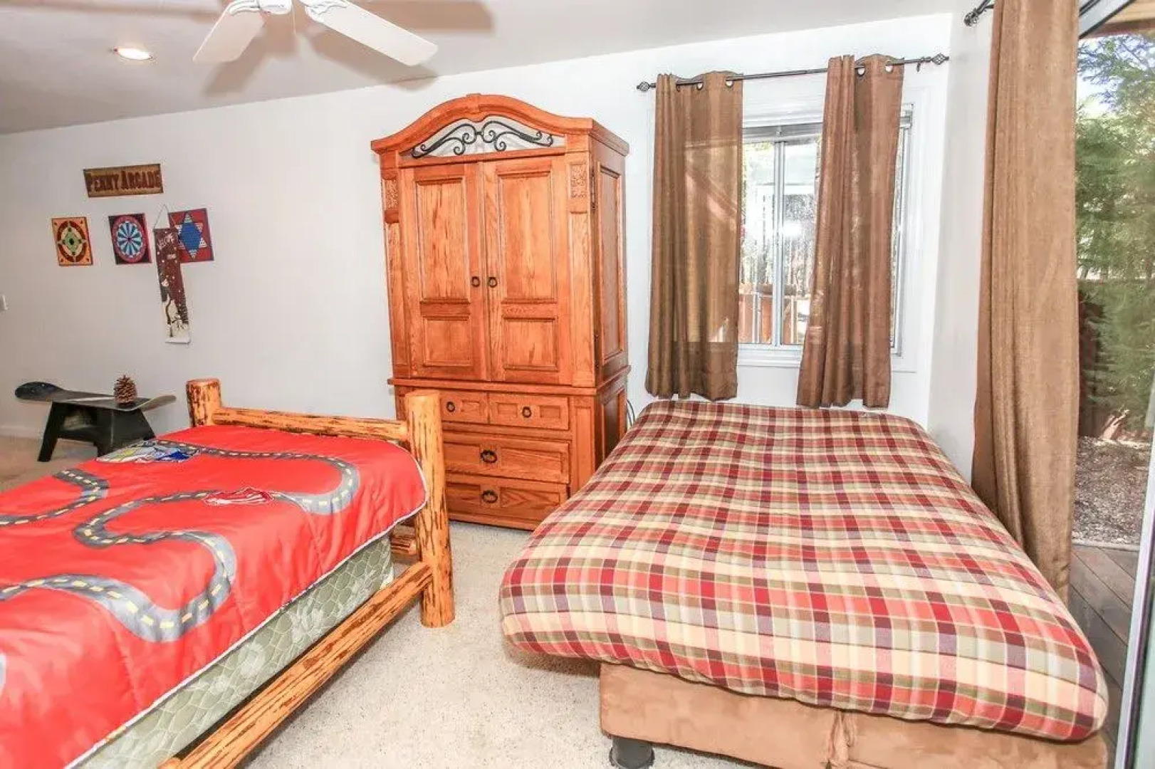 A Jack and Tens Resort