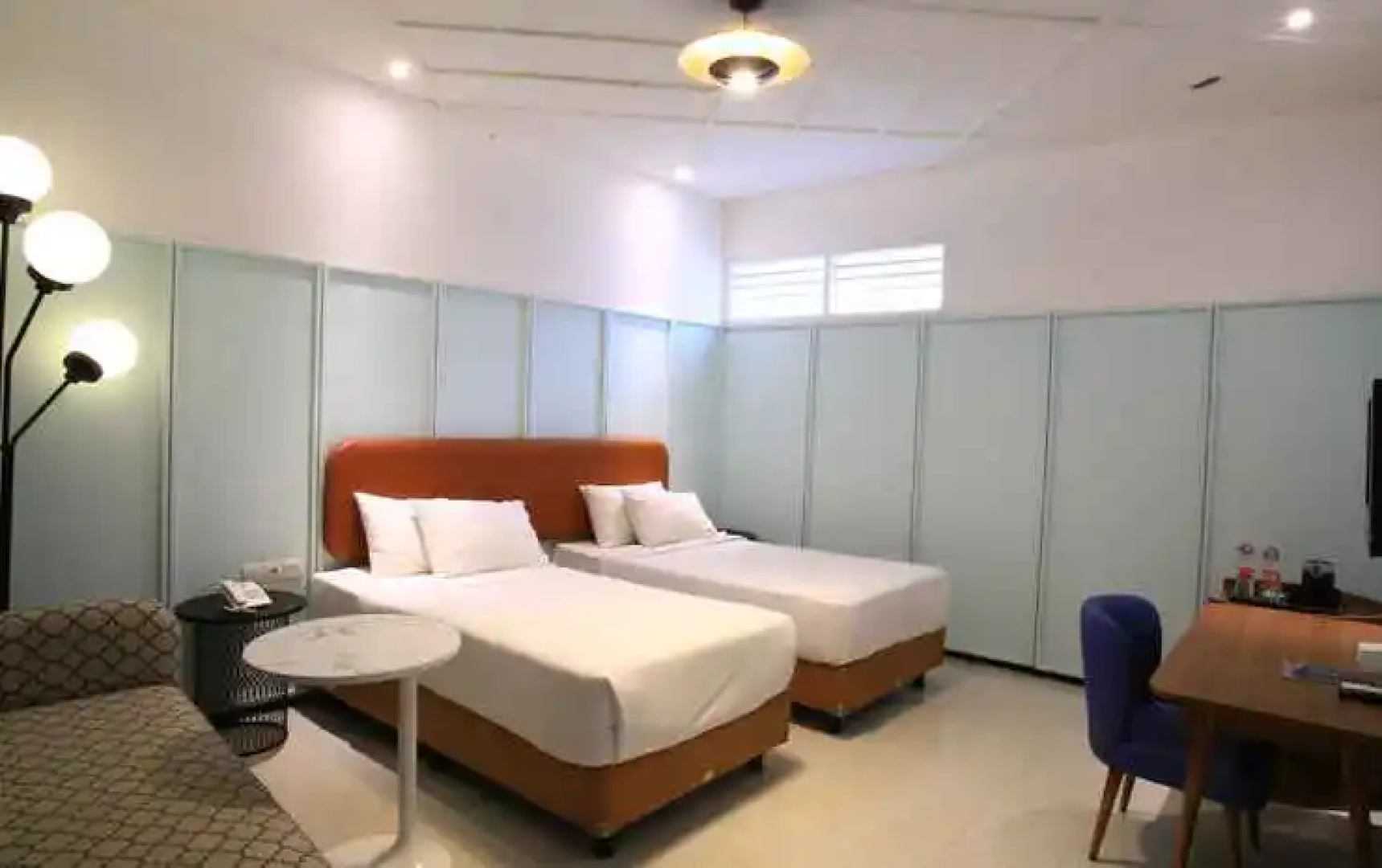 Aron Hotel