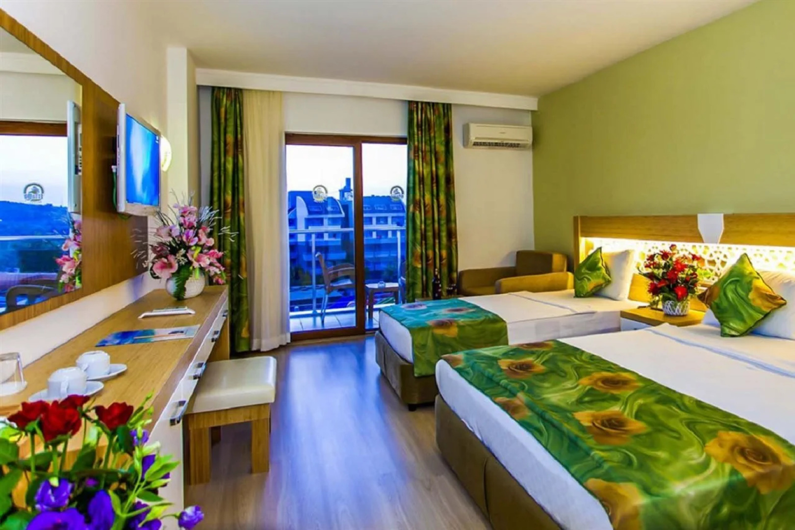Eftalia Splash Resort — All inclusive