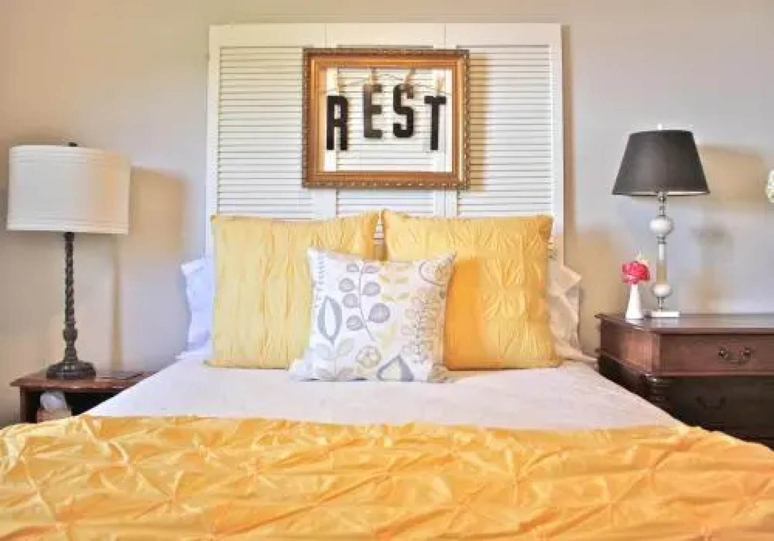 The Guest House on College Street