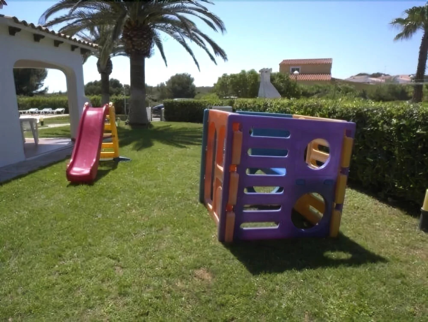 Apartamentos Arenal Playa