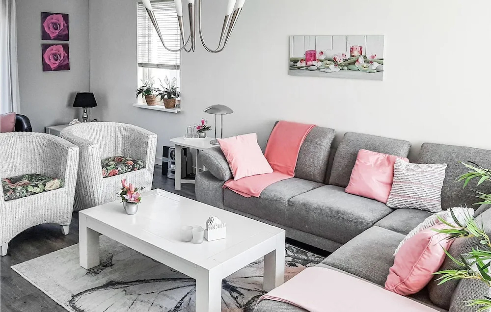 Stunning Home in Zeewolde With 4 Bedrooms, Wifi and Outdoor Swimming Pool