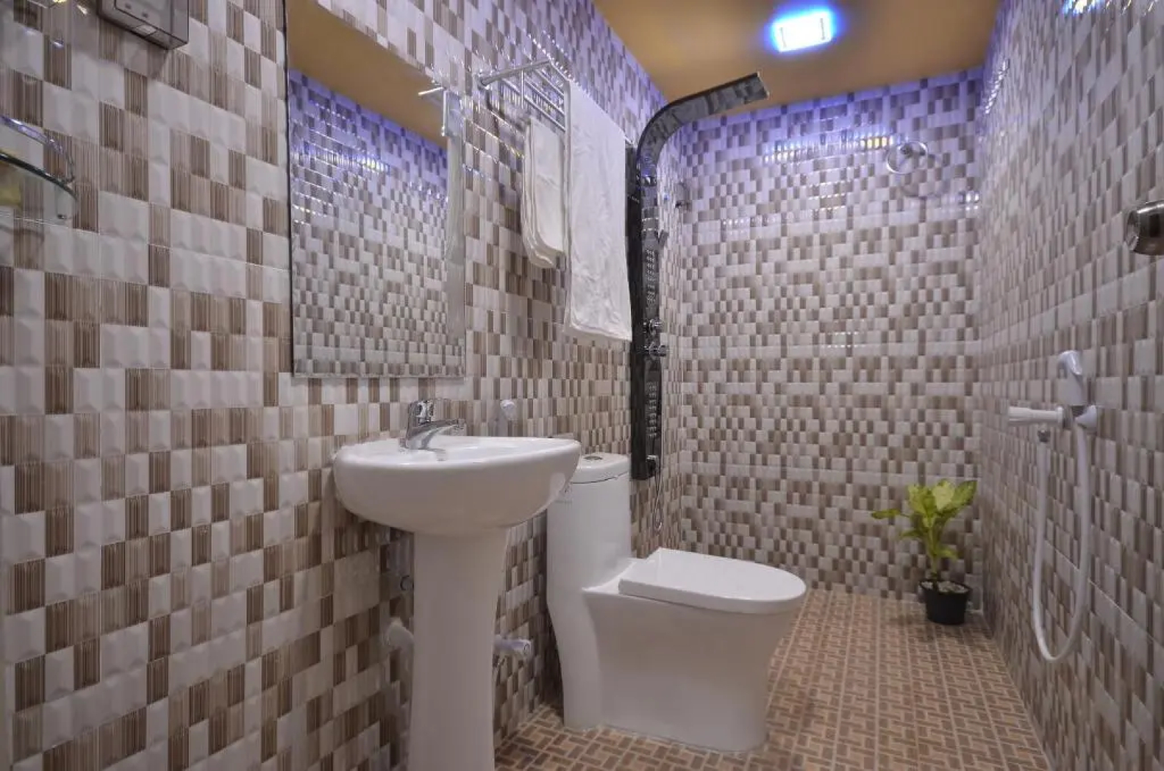 Отель Ukulhas Beach Inn