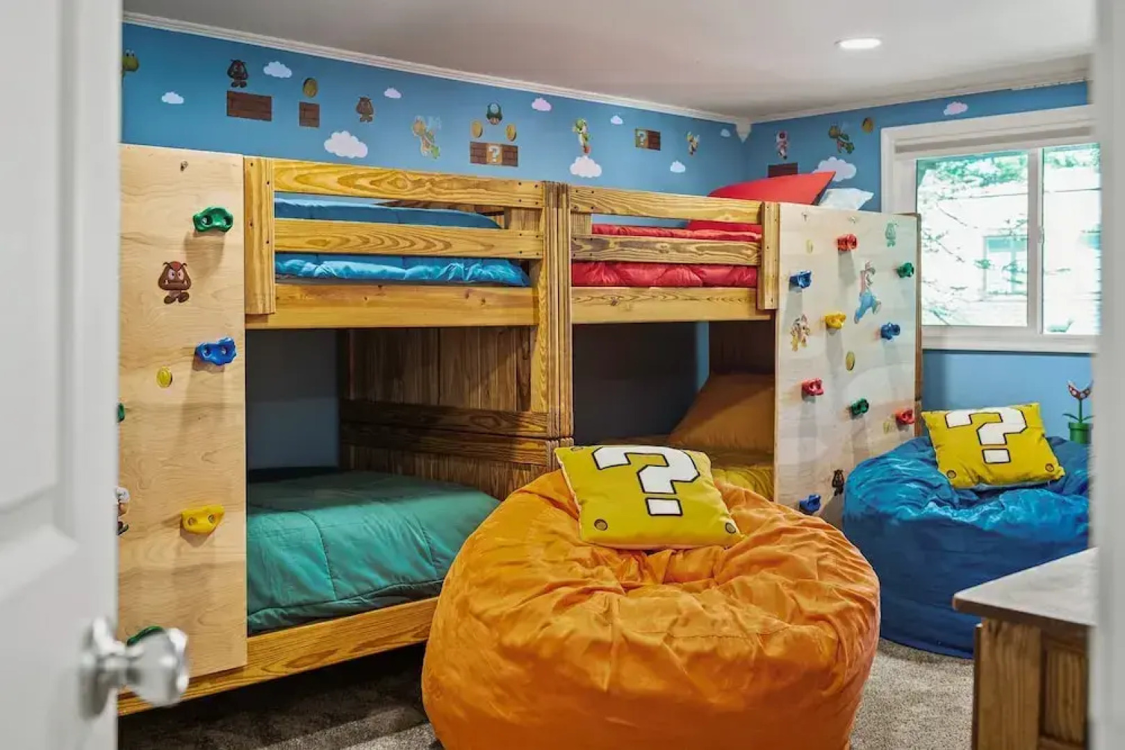 Slopeside Escape by Avantstay Walk to Ski Lifts Arcade Games Shuffleboard