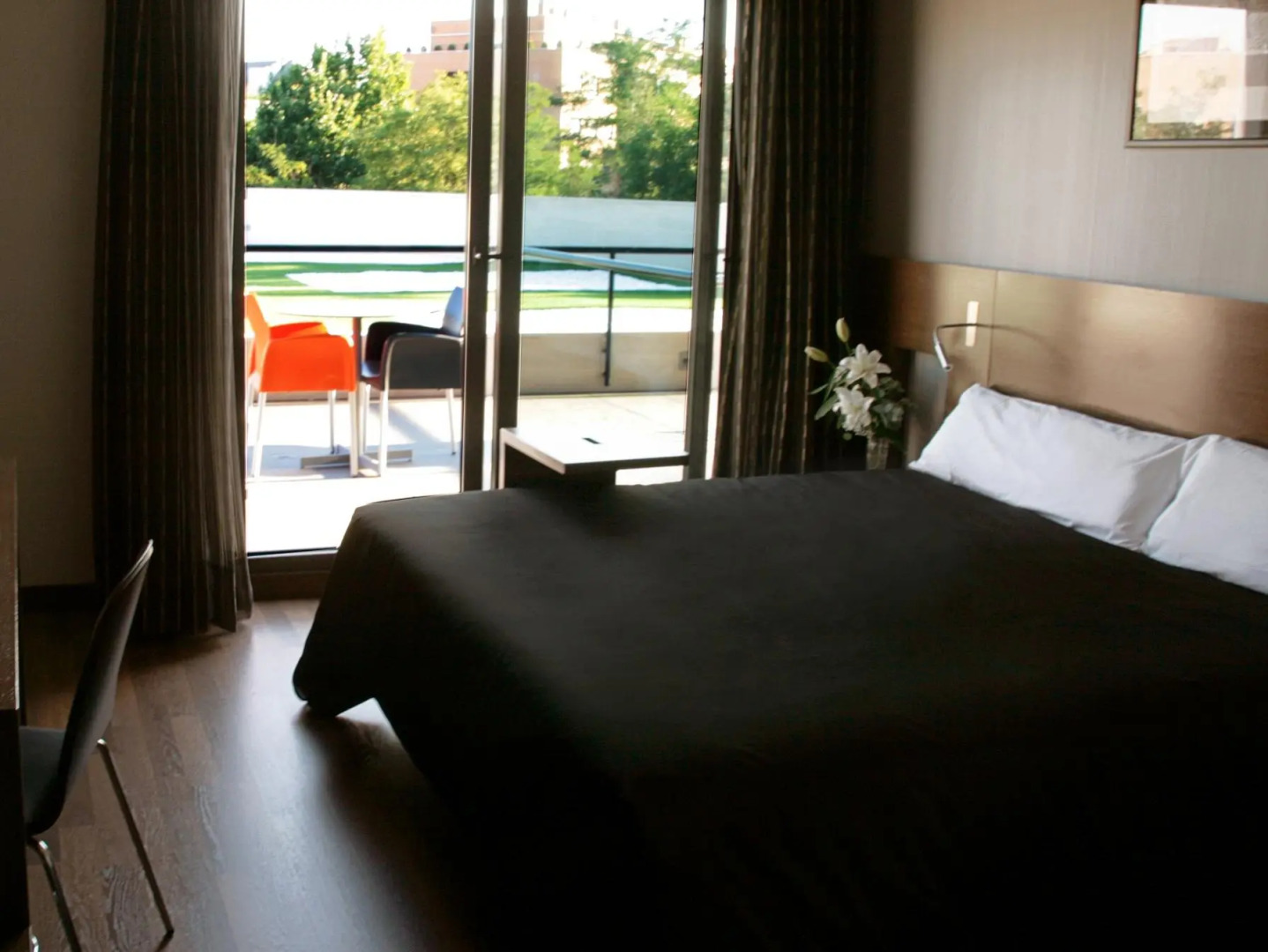 Hotel Tach Madrid Airport