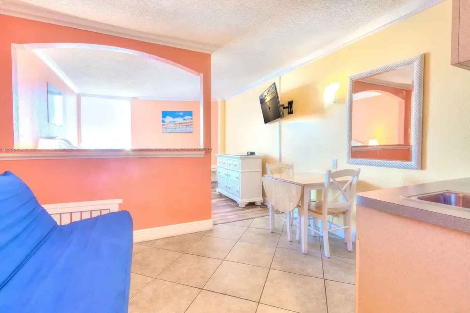 Pelican Pointe #219 Studio Bedroom Home by RedAwning