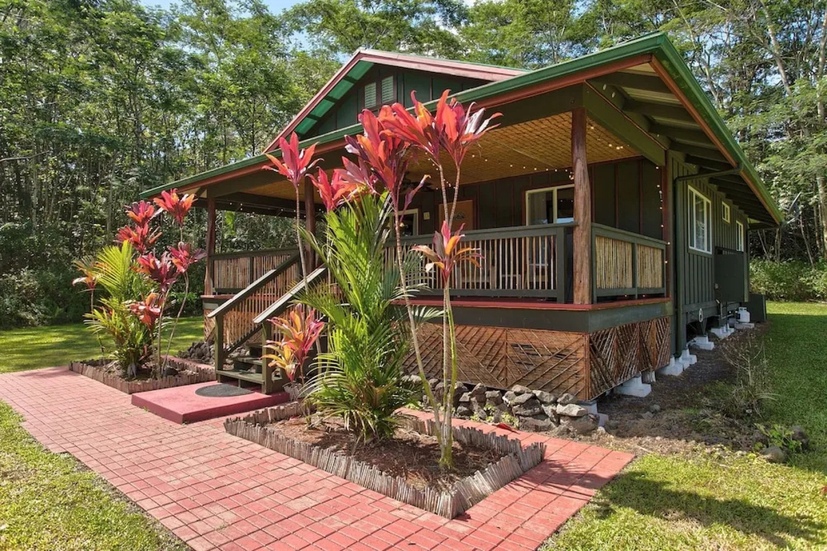 The Coqui Shack 2 Bedroom Cabin by Redawning