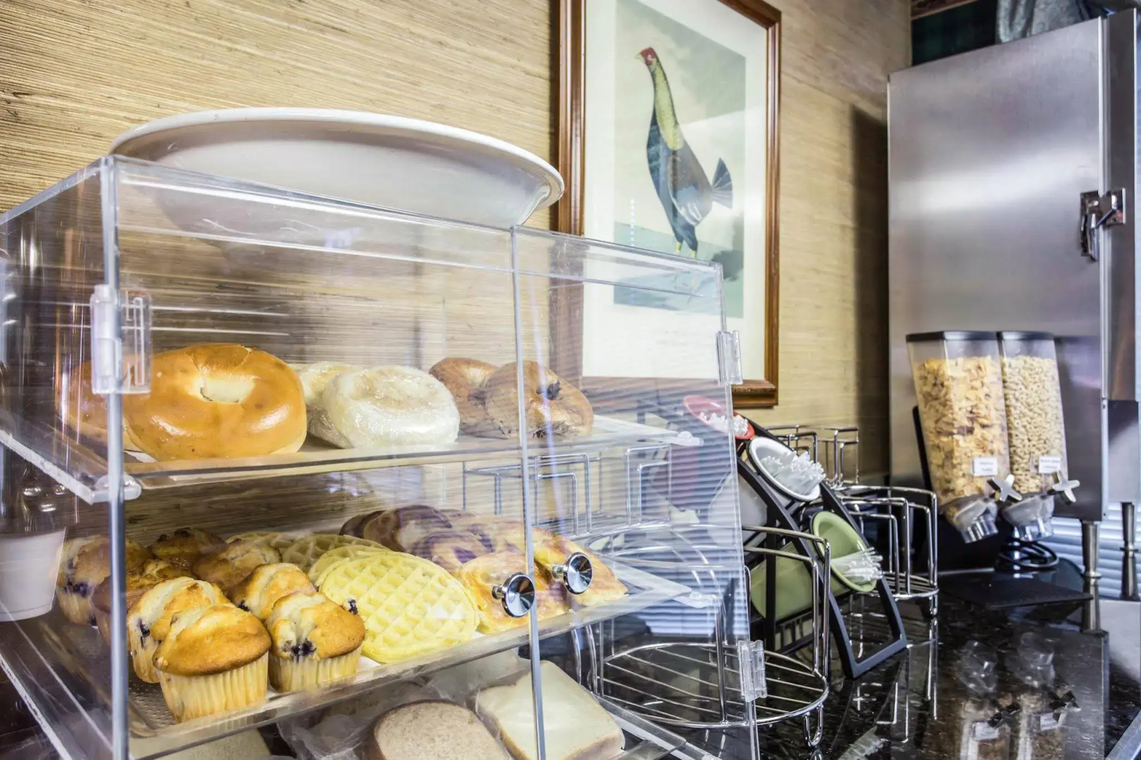 Red Roof Inn & Suites Cornelius – Lake Norman