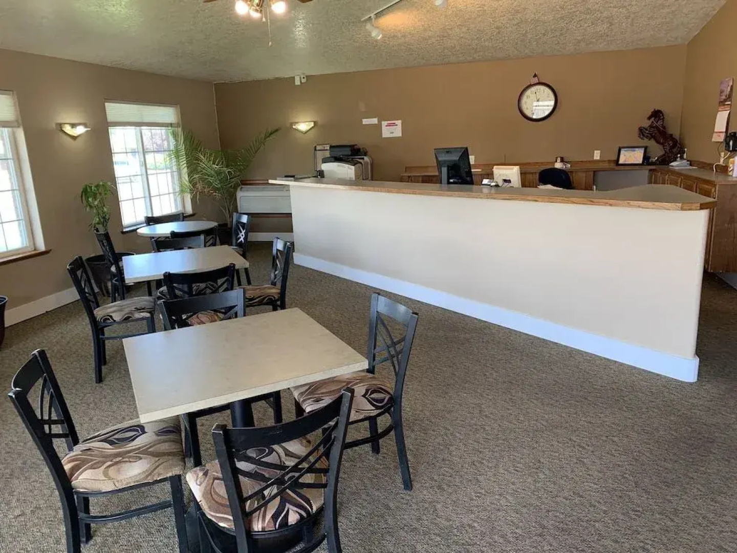 Morgan Inn And Suites