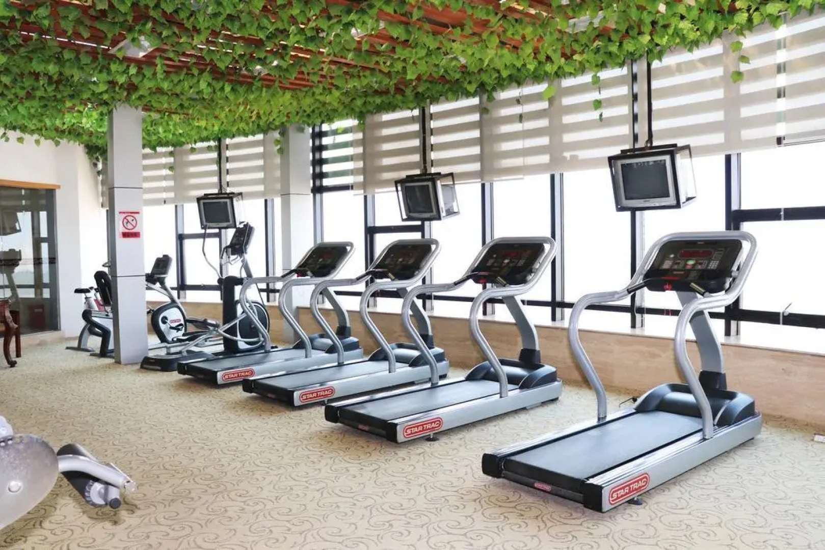 Xiongchu International Hotel