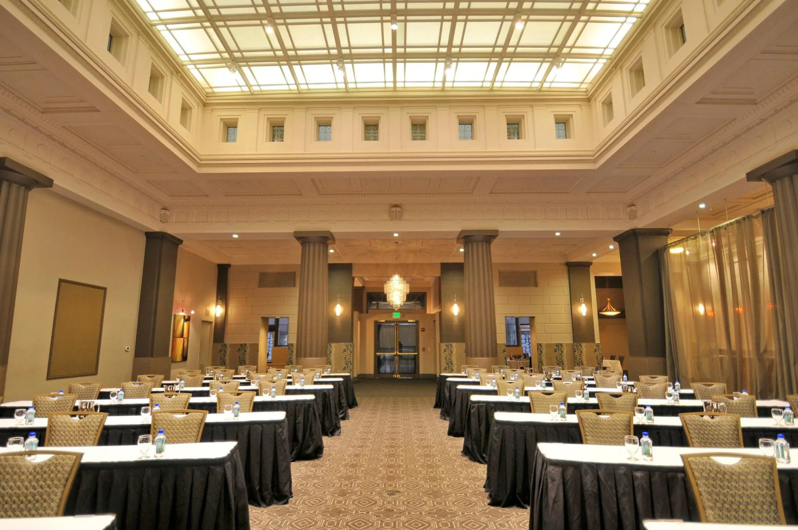 Magnolia Hotel Denver, A Tribute Portfolio Hotel