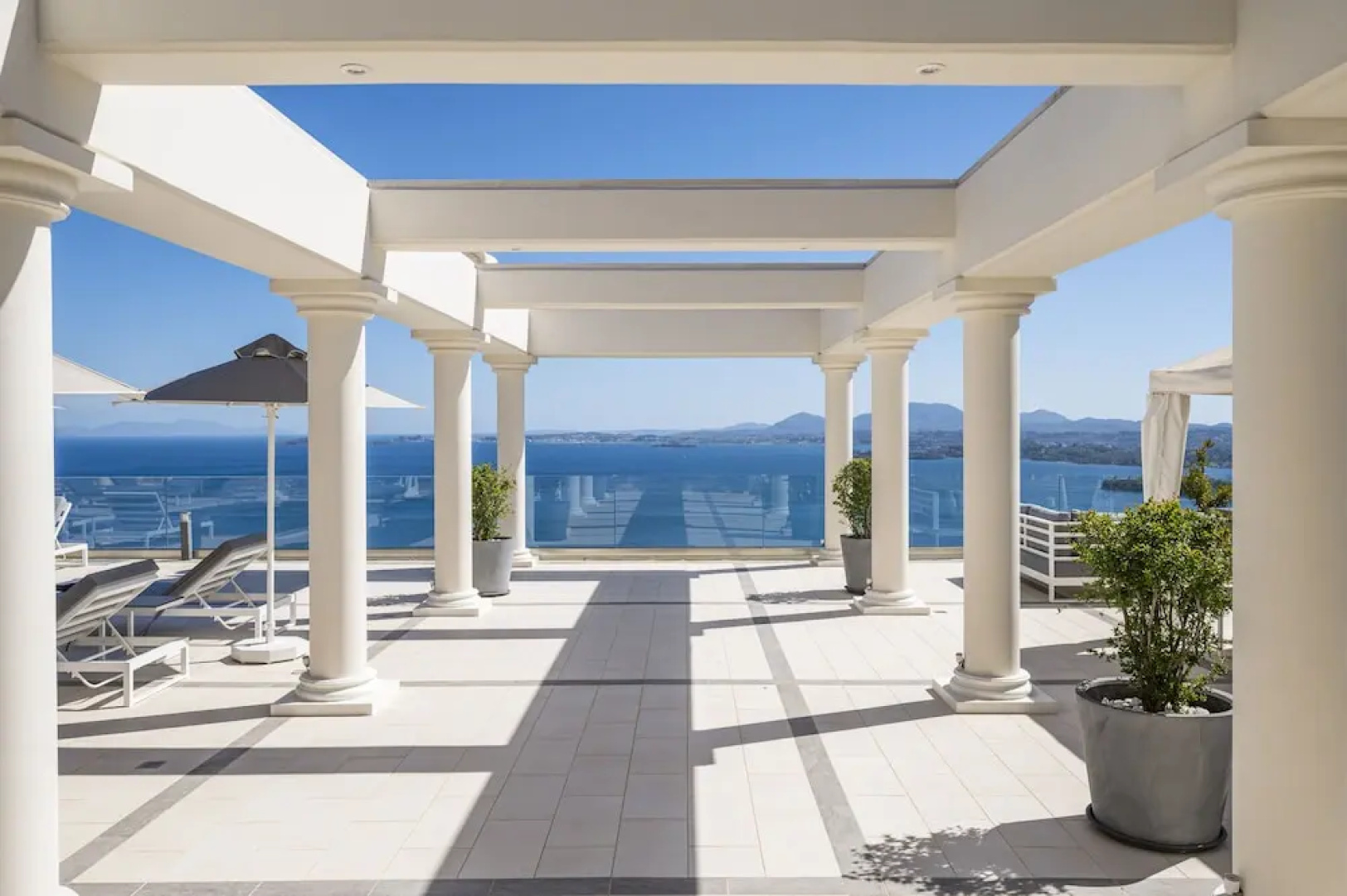 Villa Monte Leone by Konnect with Pool, Hot Tub, Spa Room & Stunning Seaview