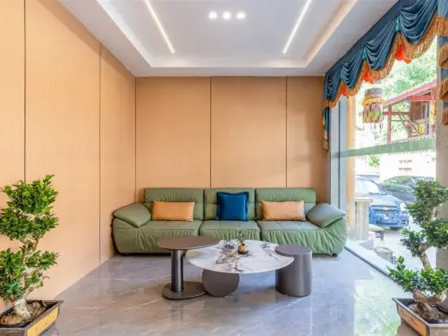 The pretty view of Buddhist hill homestay