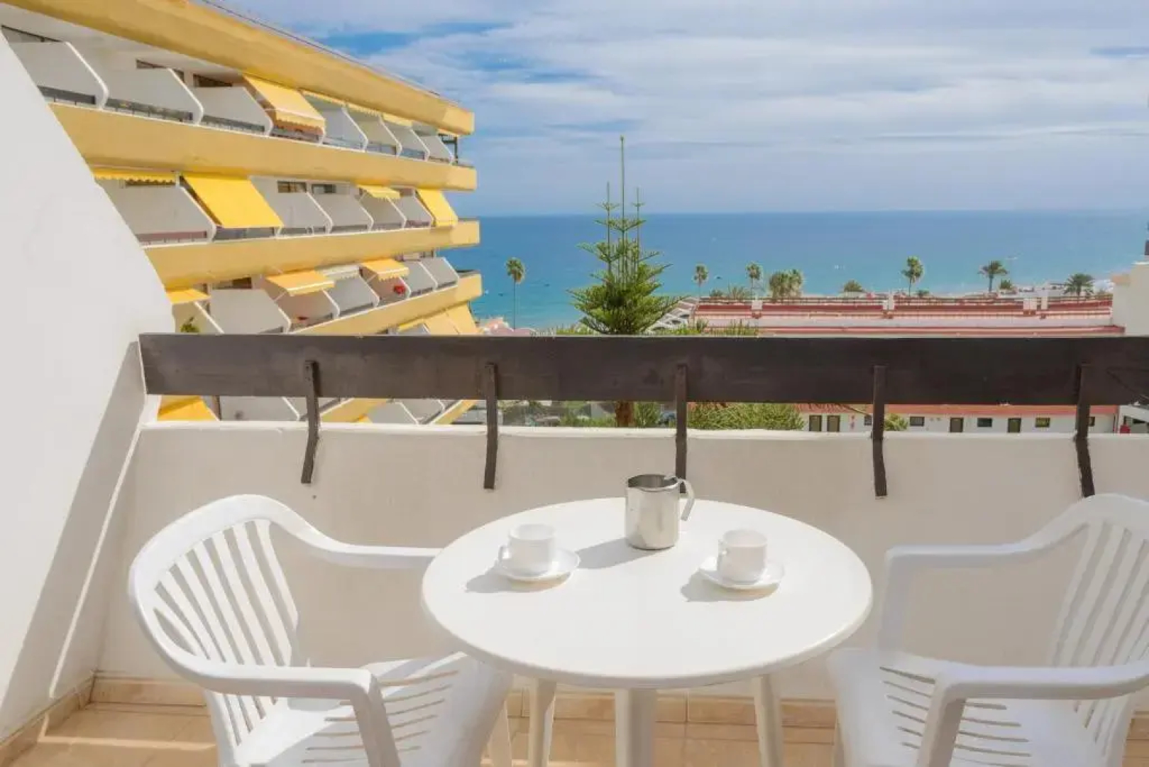 Apartamentos Las Arenas