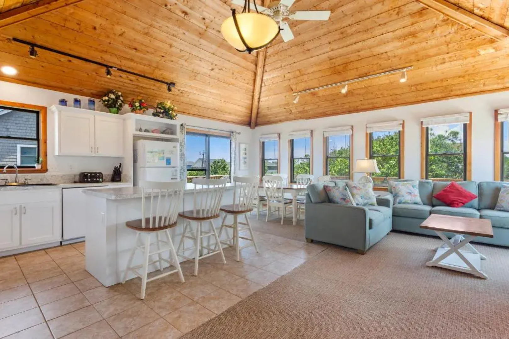 1100 - La Maison De Geezer