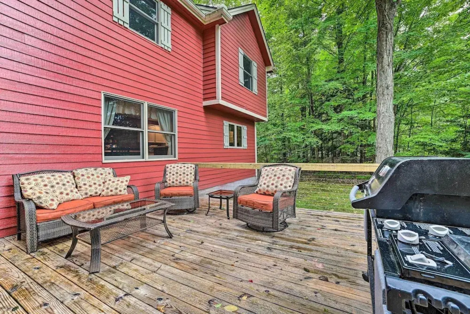 Bellaire Ski Escape ~ 1 Mile to Schuss Mountain!