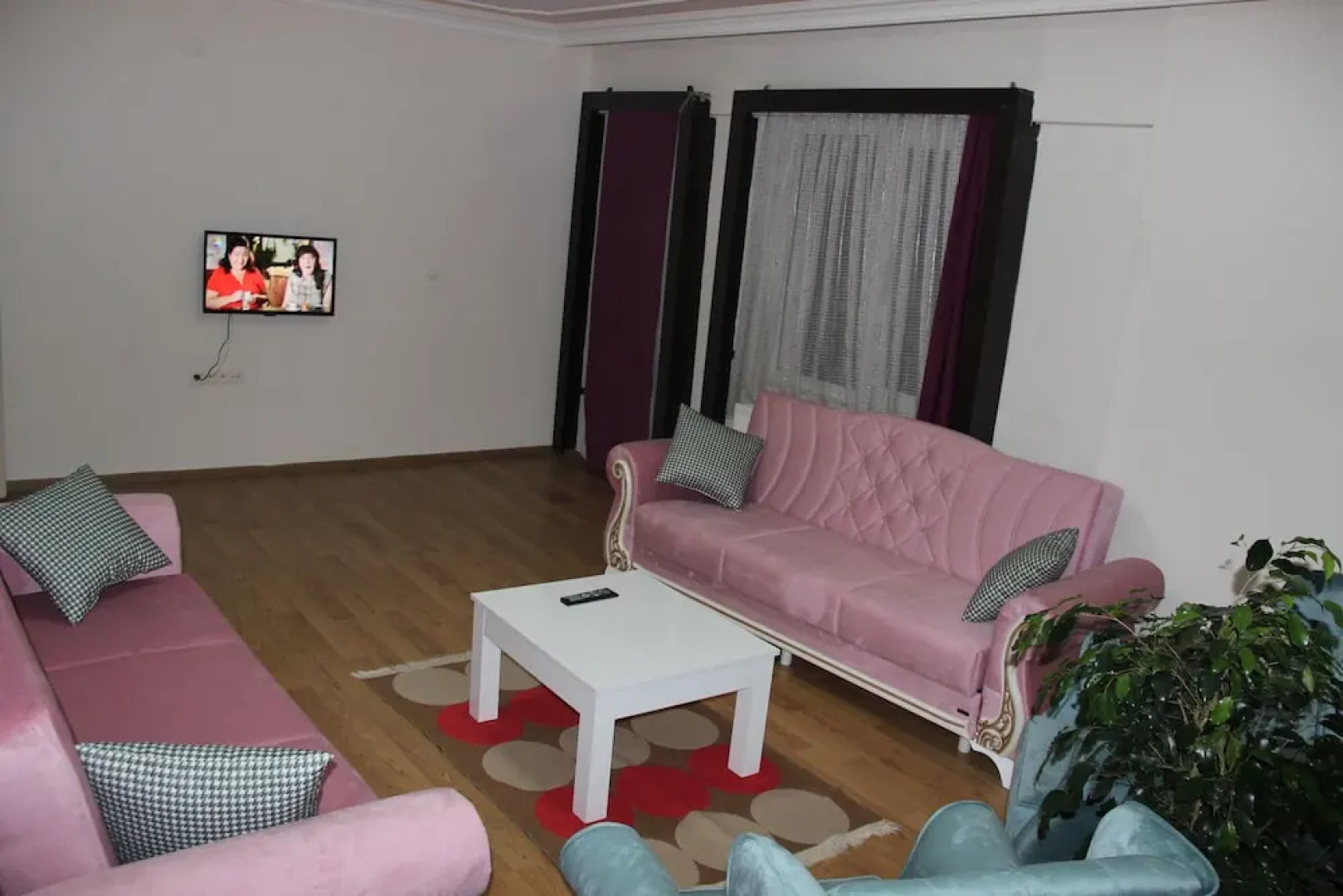 Bayrakdar Butik Apart