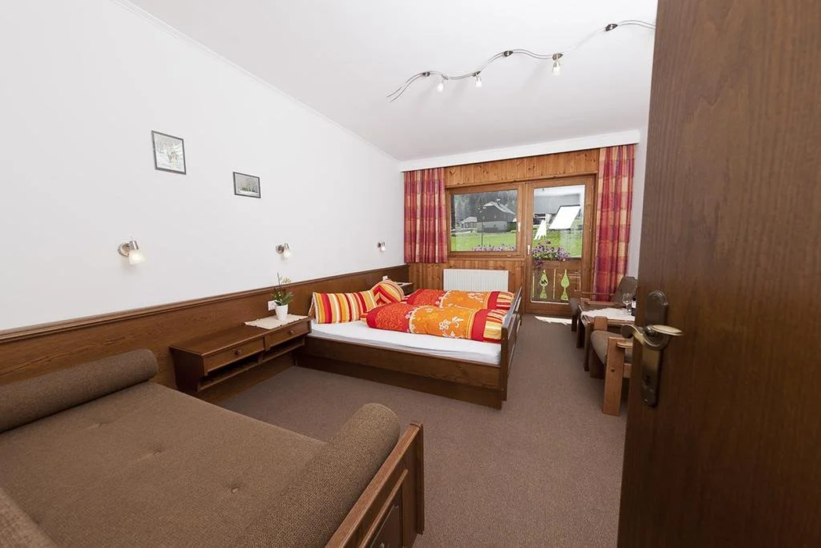 Hotel Pension Zirbenhof