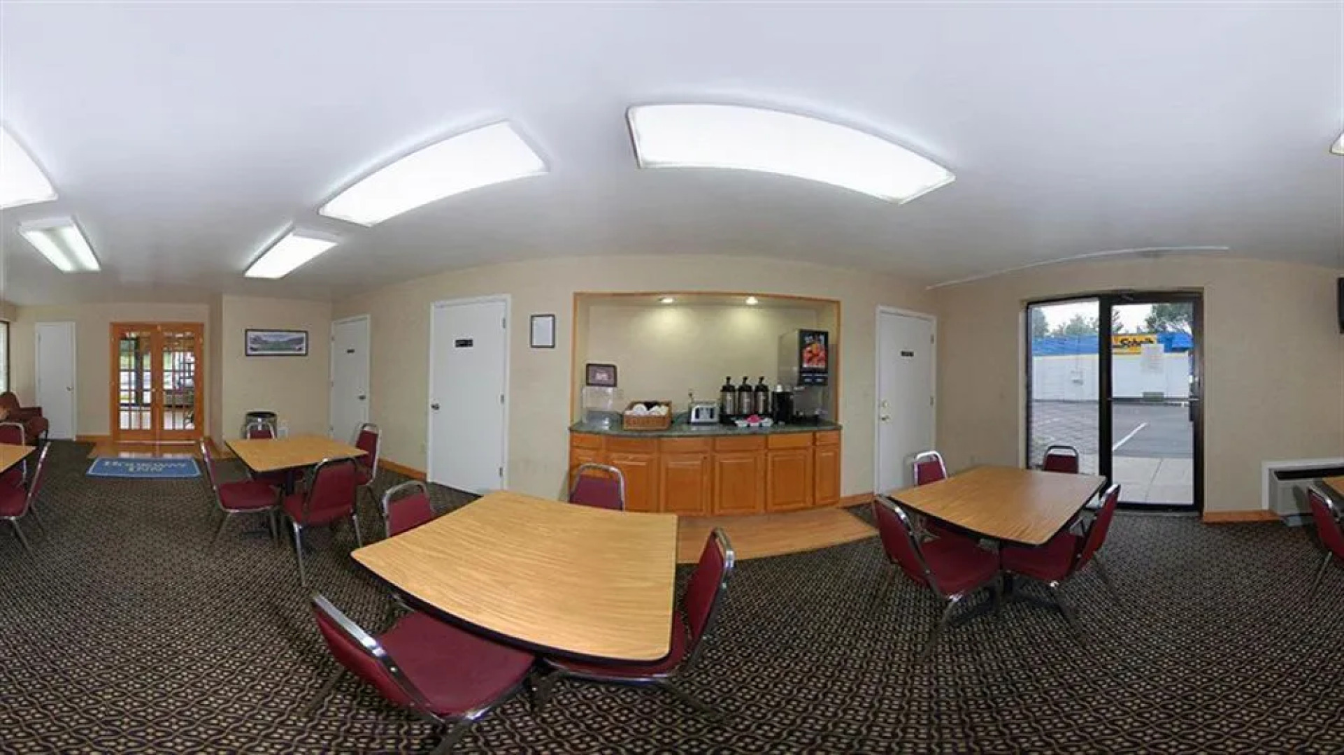 Rodeway Inn Civic Center Roanoke