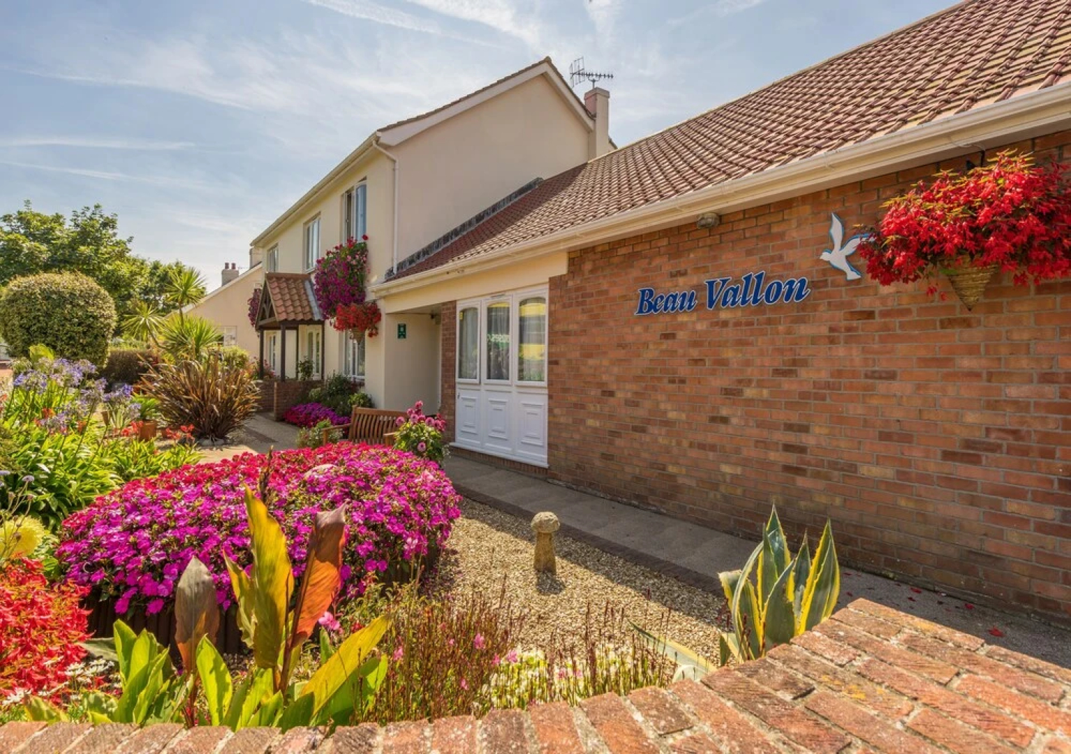 Beau Vallon Holiday Apartments