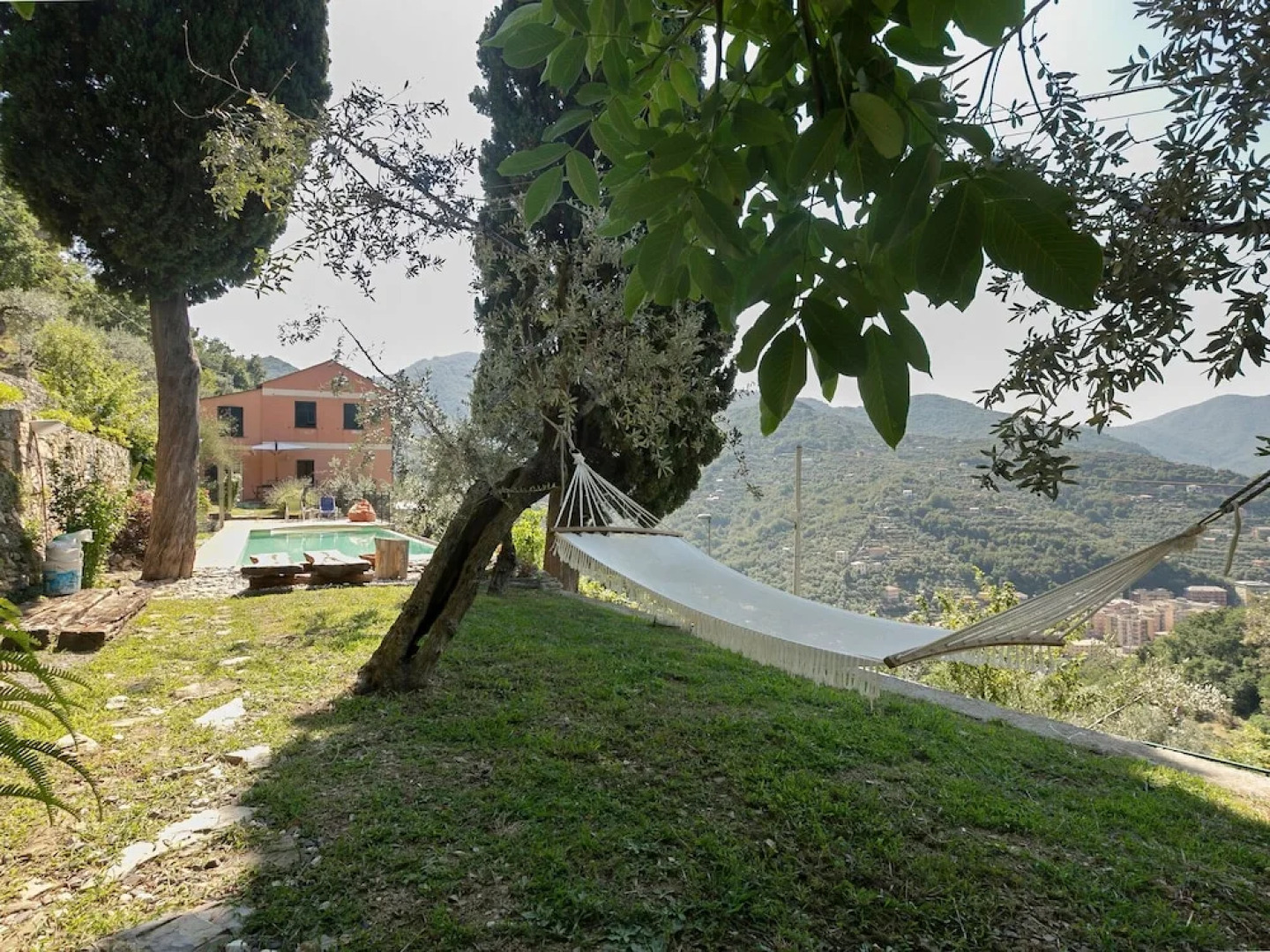 Dreamy Holiday Home in Recco With Swimming Pool