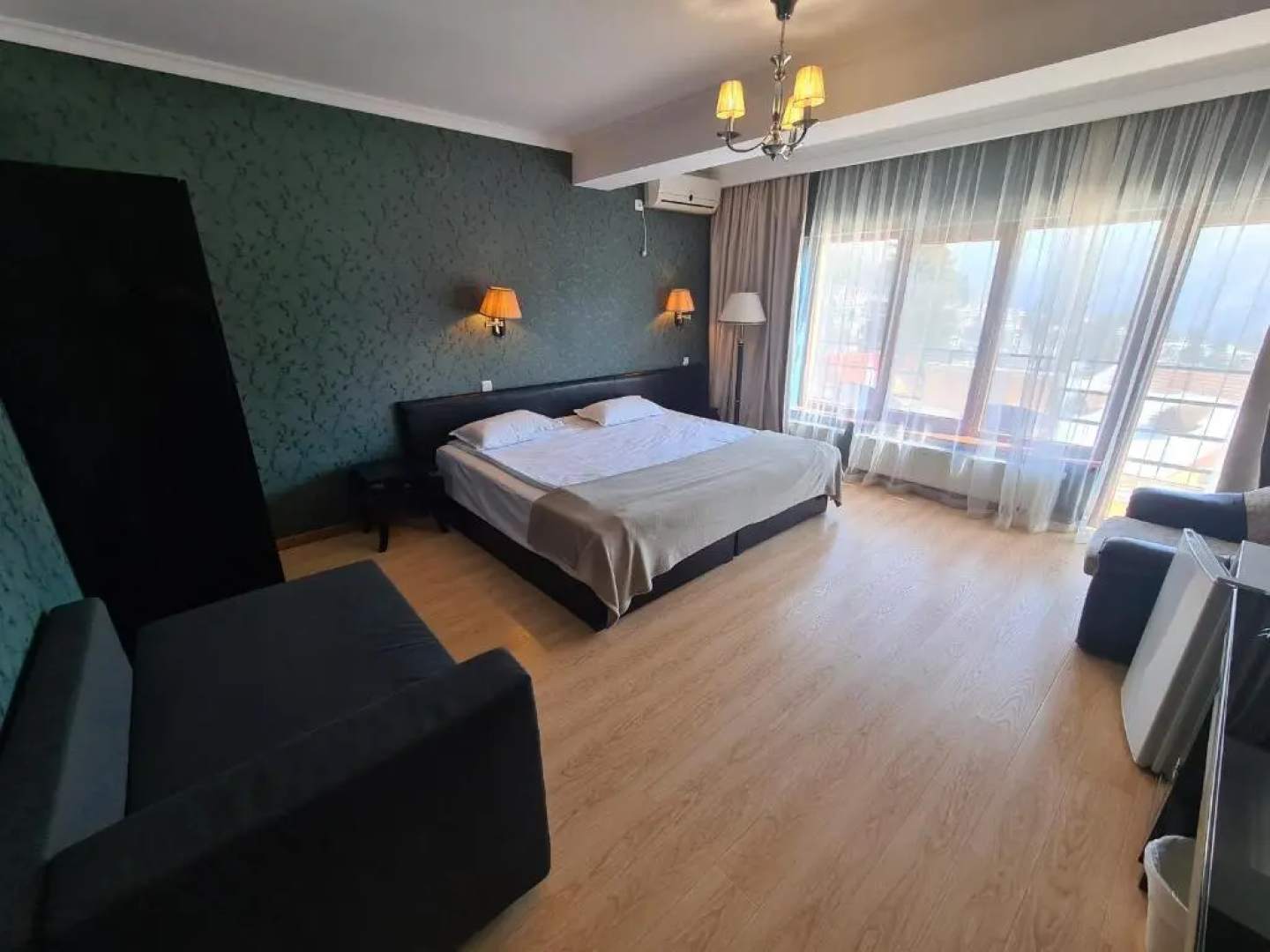Opus View