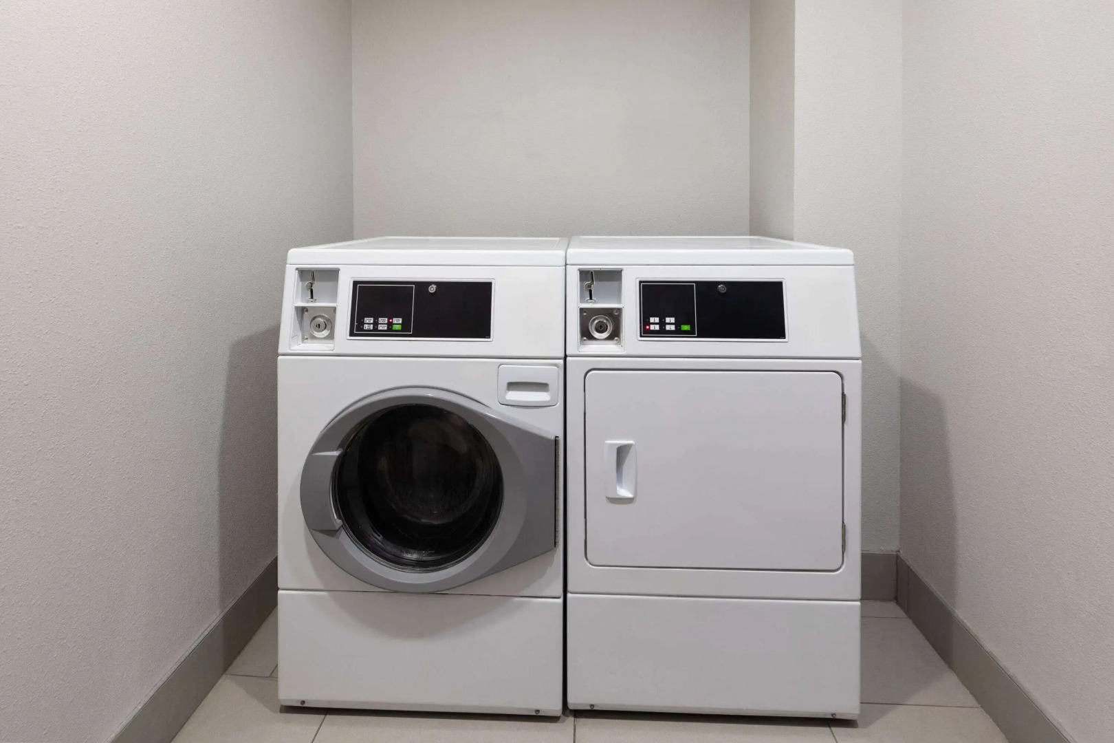 La Quinta Inn & Suites by Wyndham Snellville-Stone Mountain