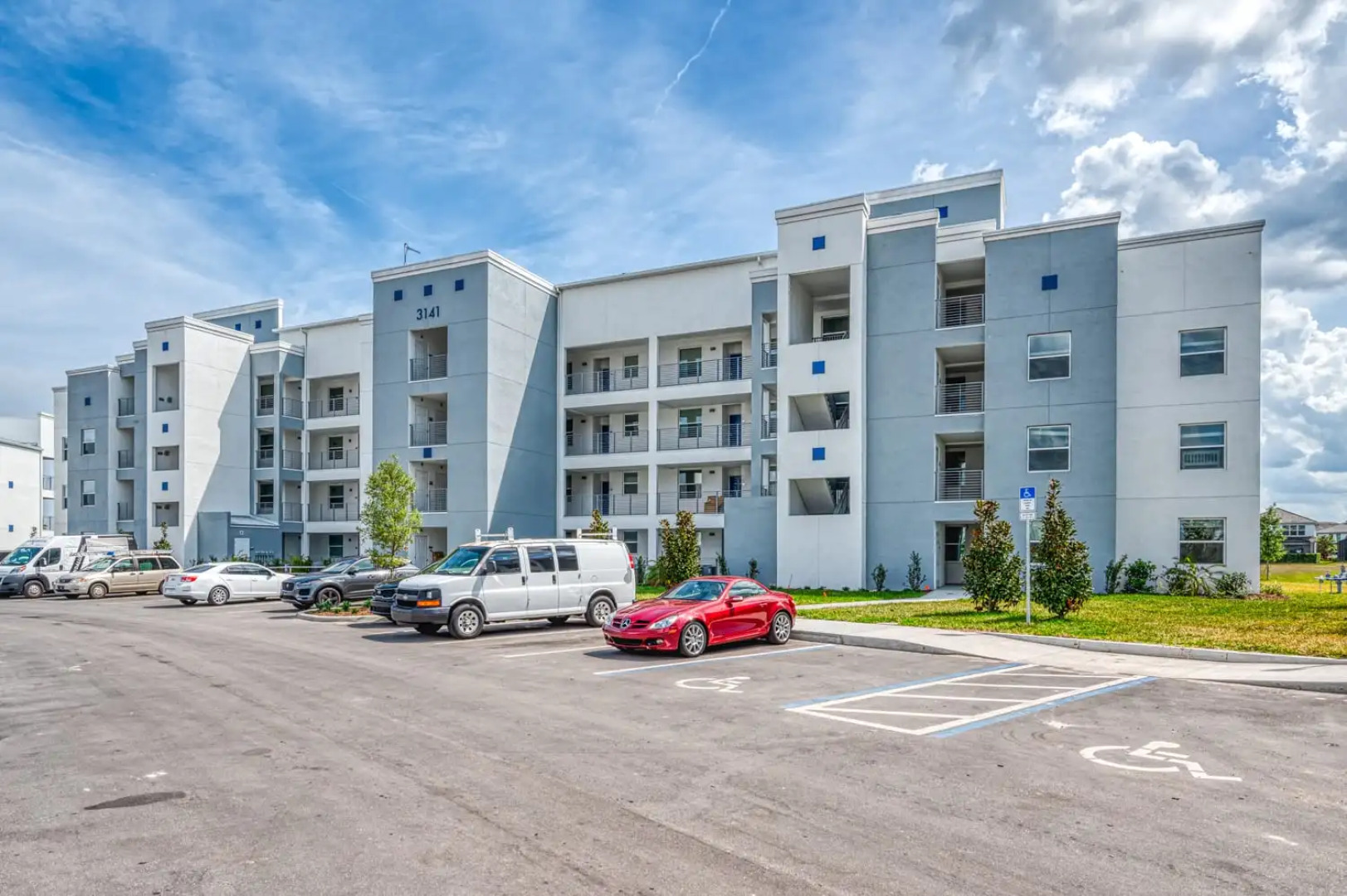 Sophisticated apartment with Mickey themed bedroom near Disney