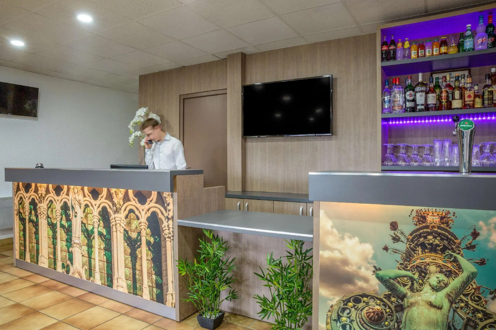 Brit Hotel Confort Amiens