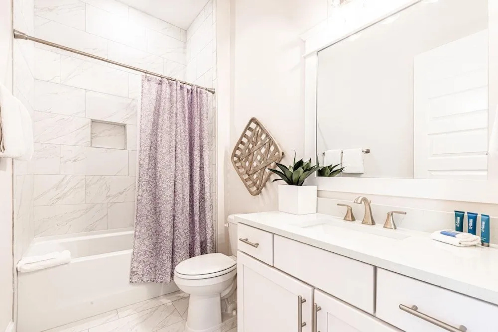 The Sleeping Queens at Prominence 30A